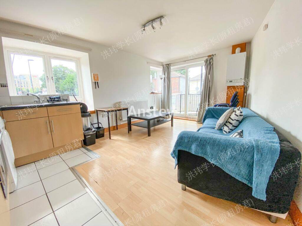 320 Portswood Rd公寓