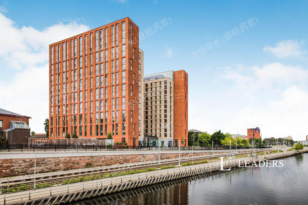 No.1 Old Trafford|4 Wharf End公寓