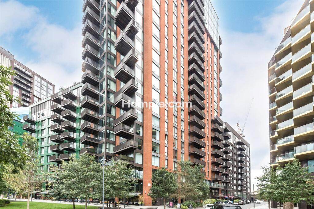 The Modern | Legacy Building | Viaduct Gardens | Embassy Gardens|Ambassador Building apartment