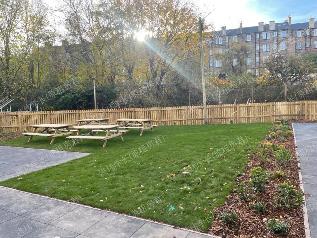 Straits Meadow公寓