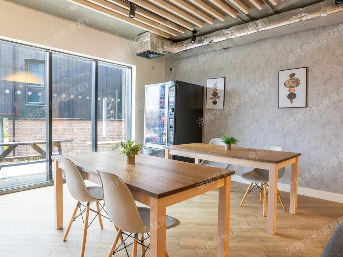 Elmstead Place公寓