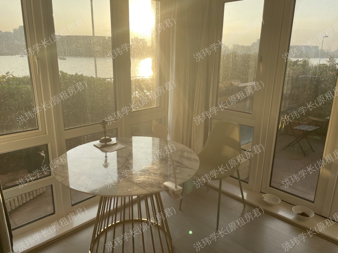 St. Davids Square公寓