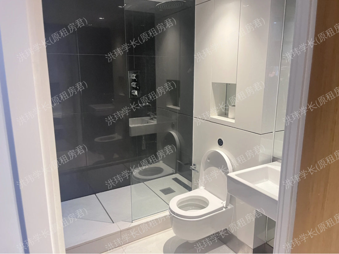 The Triton Building公寓