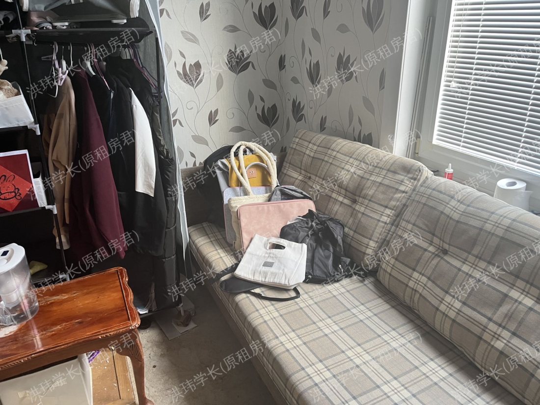 Clearburn Crescent公寓