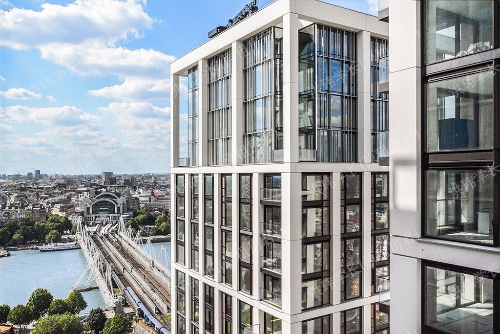 8 casson square公寓