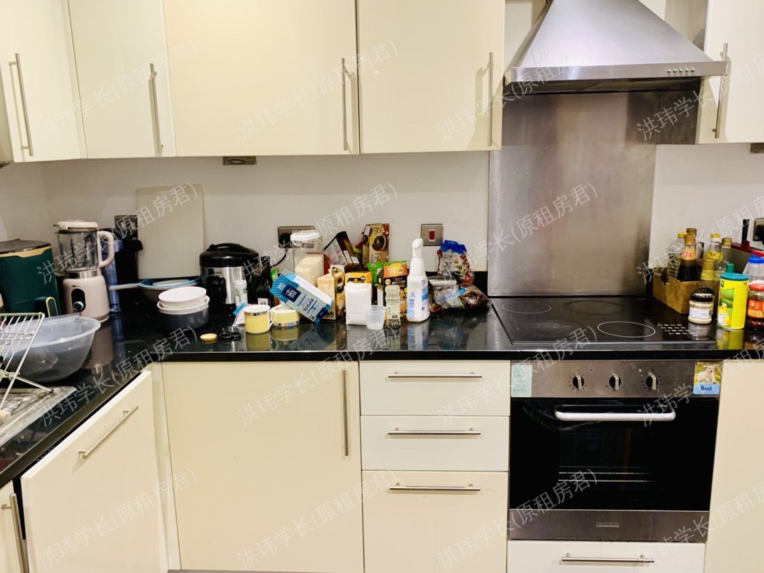 15 Indescon Square公寓