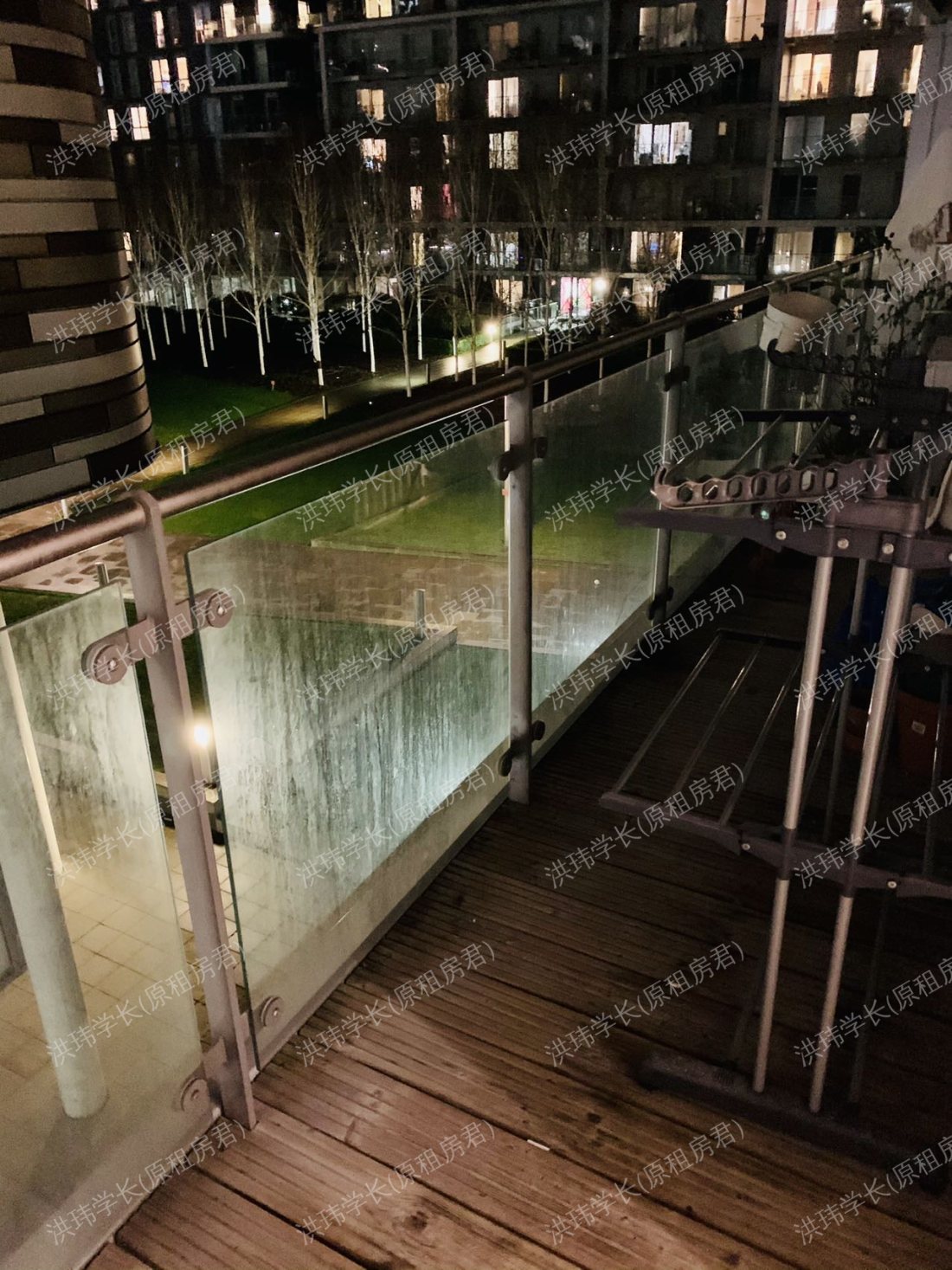 15 Indescon Square公寓