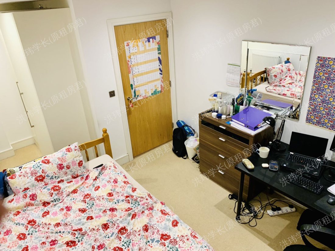 15 Indescon Square公寓