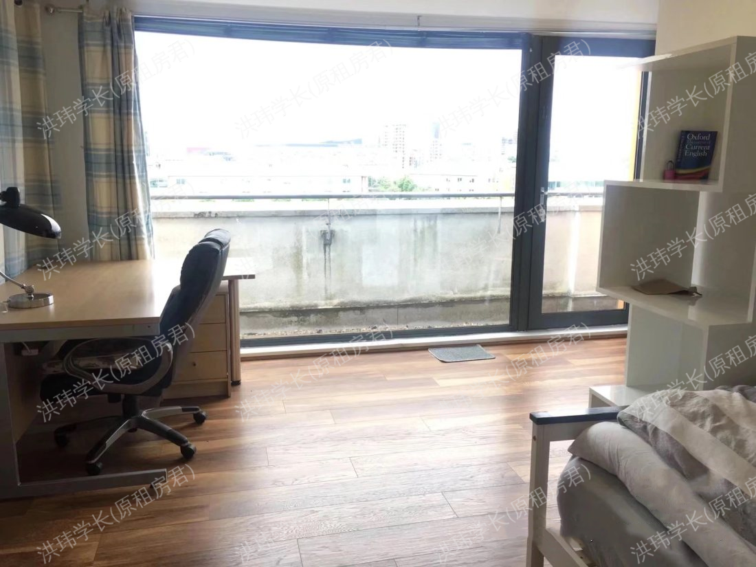 Life Building 公寓