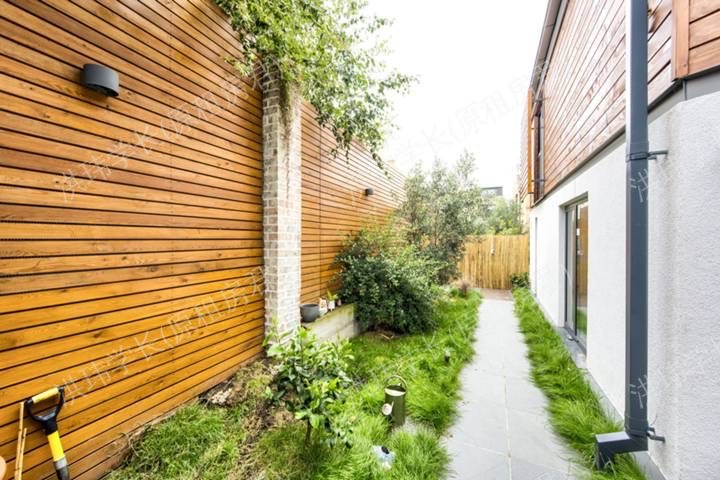 Courtyard Garden公寓