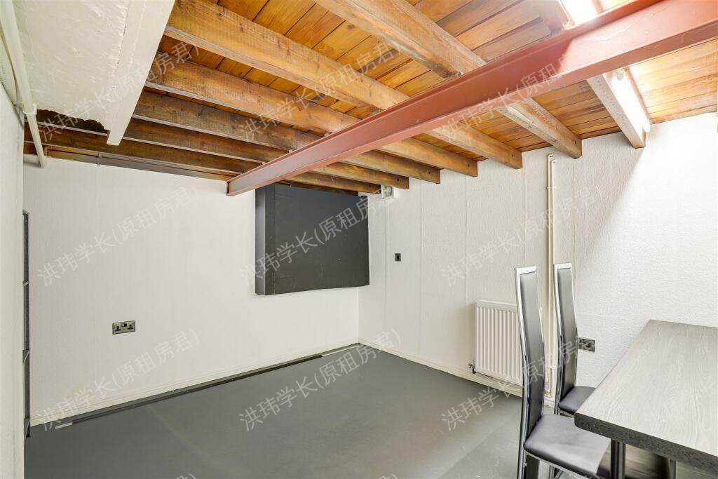 40 Chard Street House 公寓