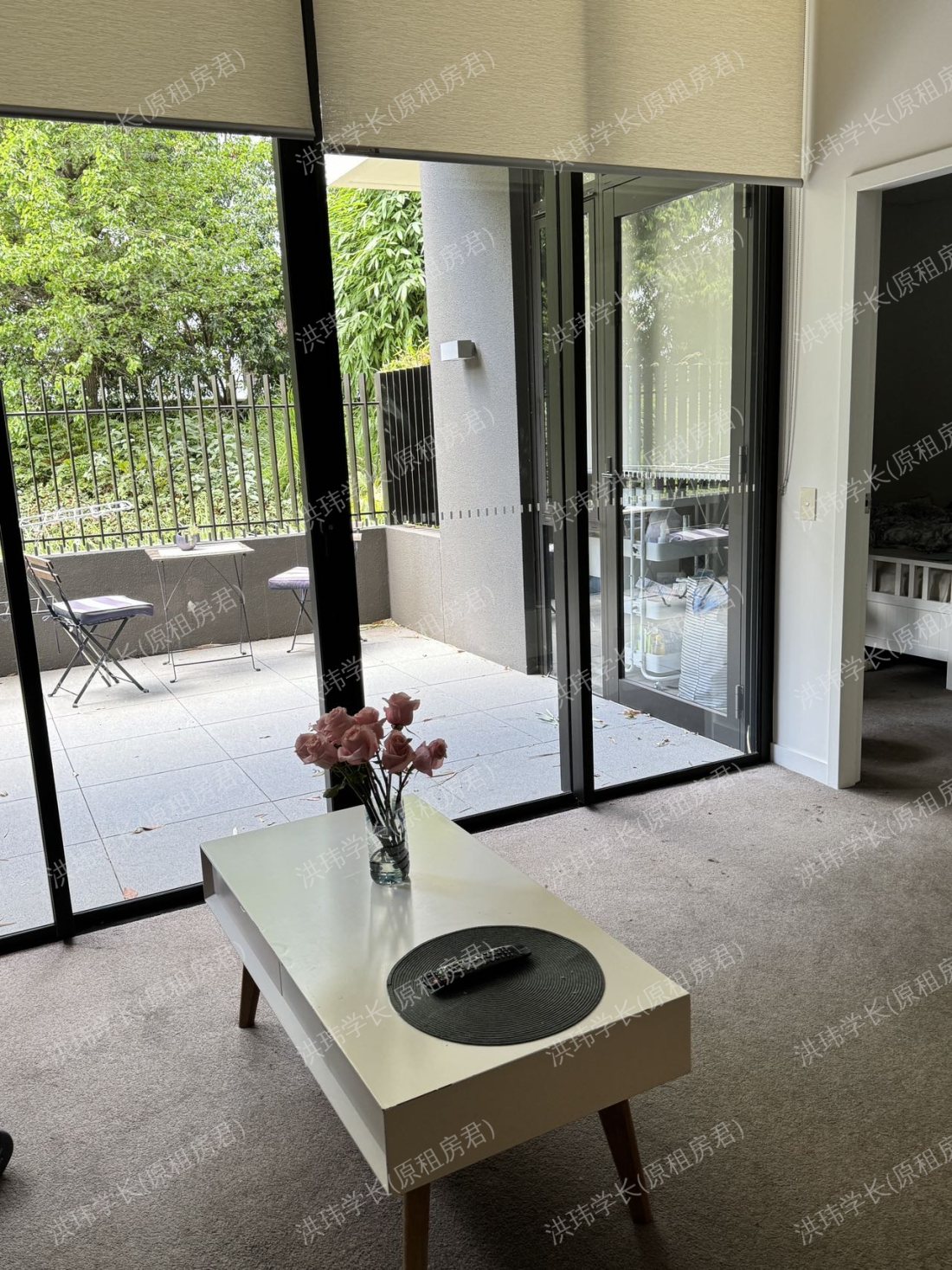 86 Wigram Road公寓