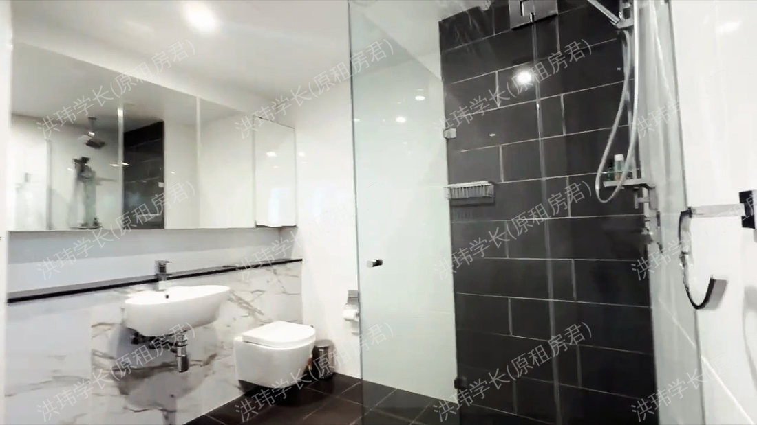 Meriton. 216,891 South Dowling Street公寓