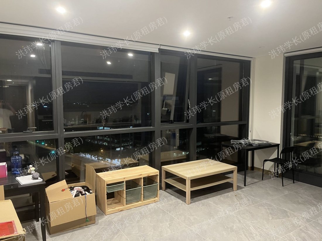 88 Christie St 2b2b公寓