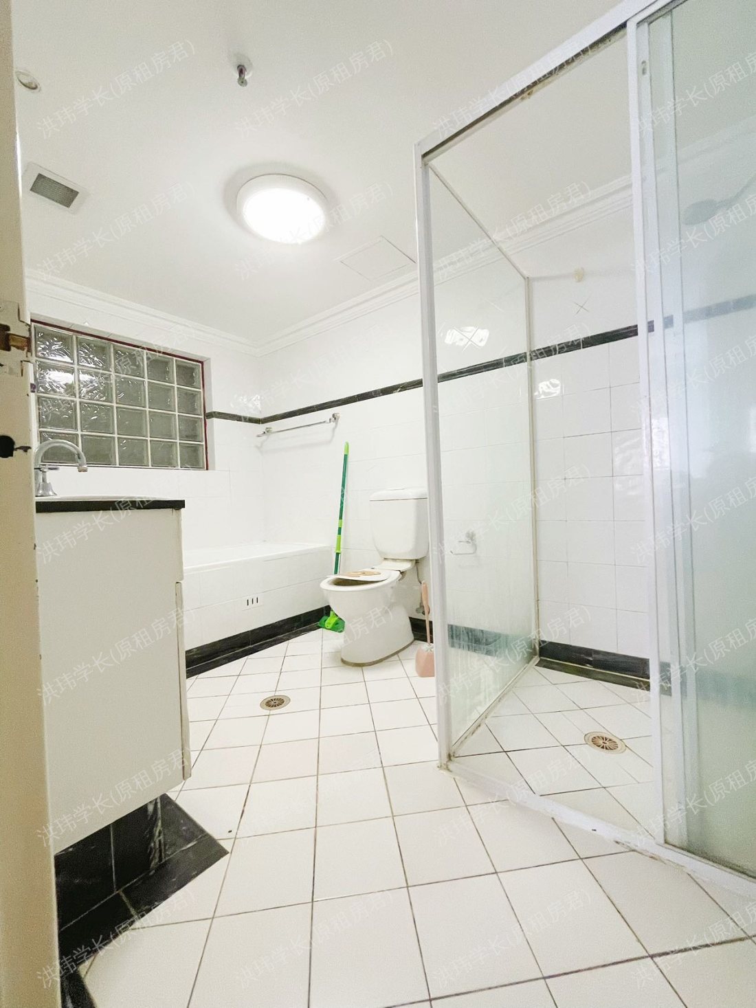 Millennium Towers公寓