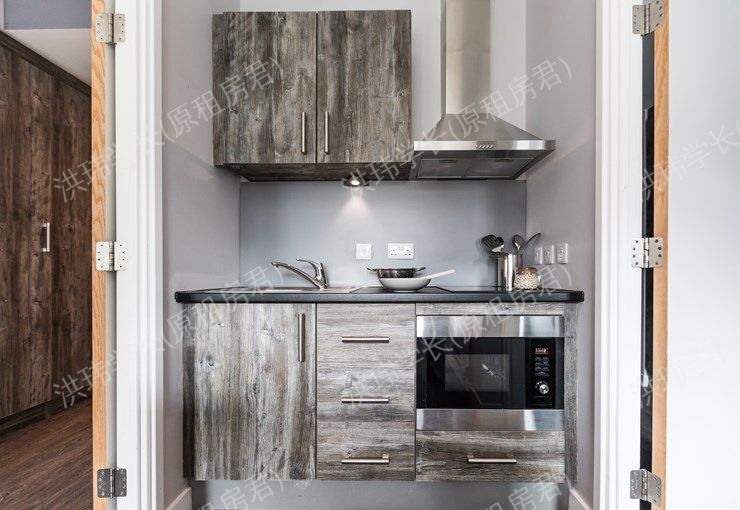 Aparto queens court 公寓