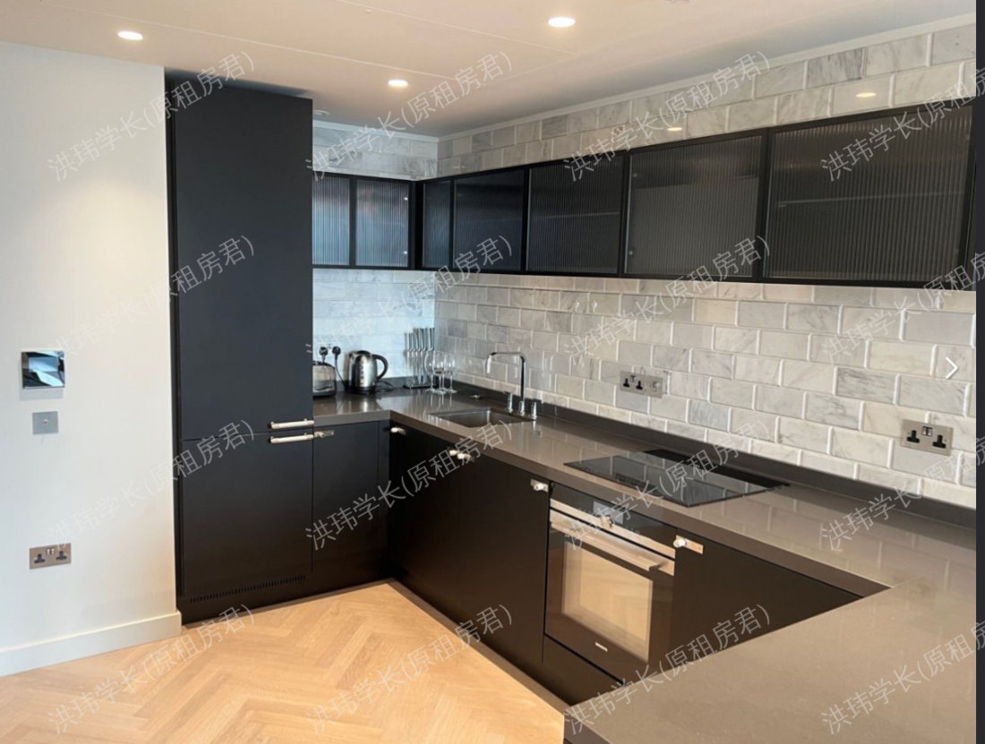 One Crown Place公寓