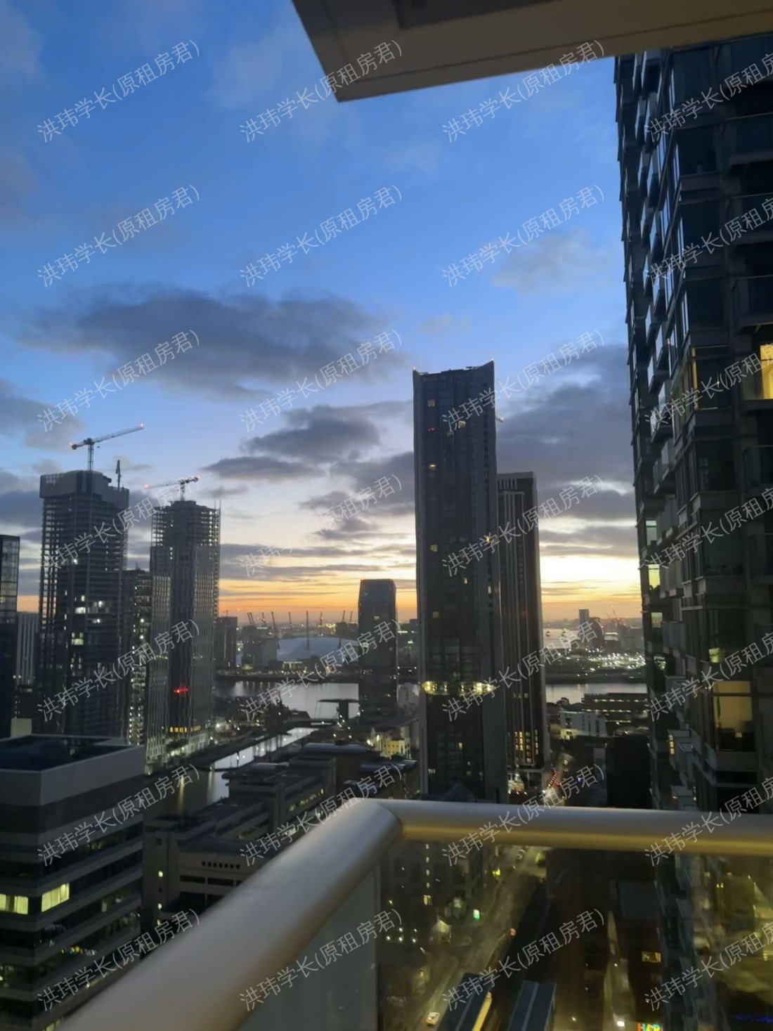 1 Pan Peninsula Square公寓