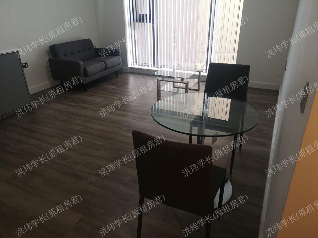 The Bank Tower 2公寓