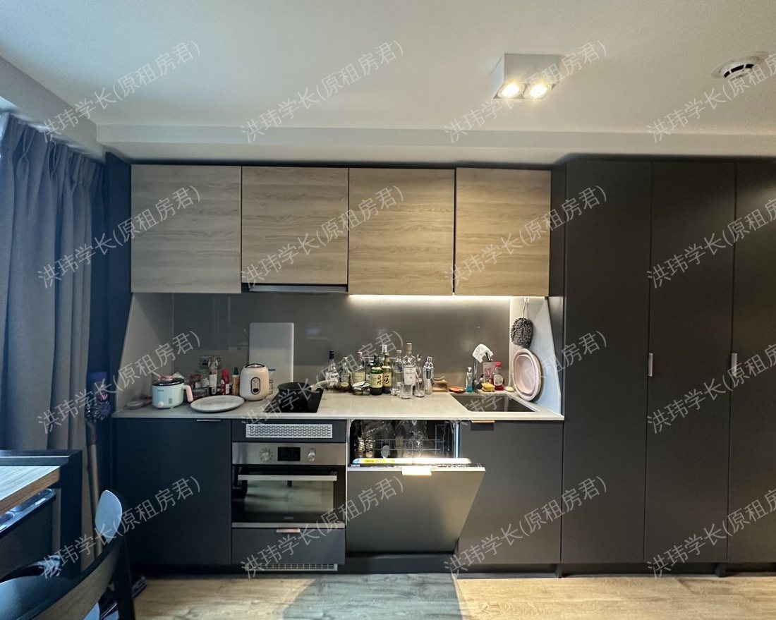 Vita Circle Square Charles Building 公寓