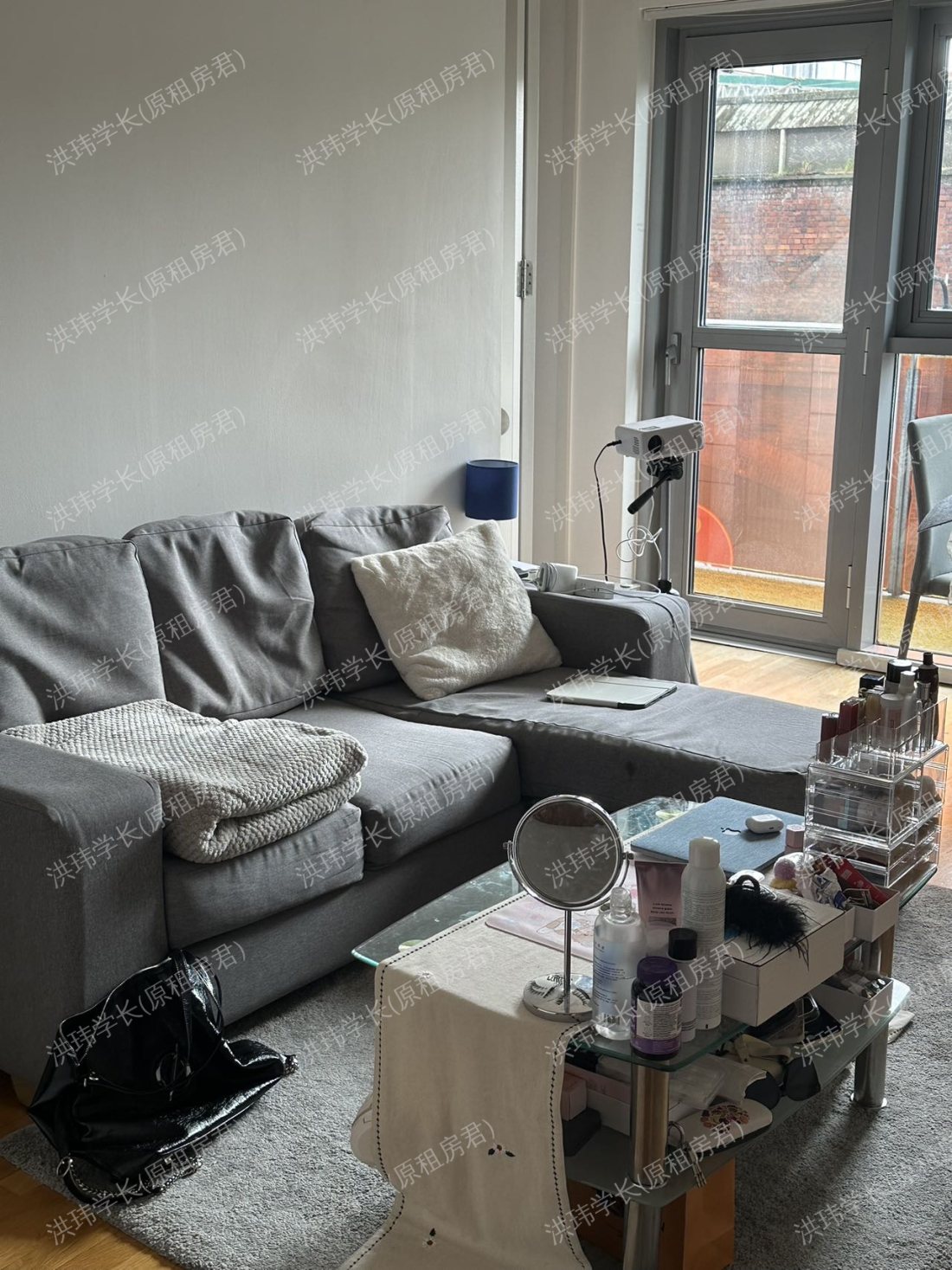 The lock building 公寓