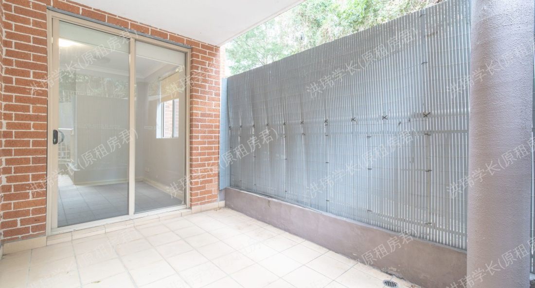 在castle hill 两房两卫带车库和小院公寓