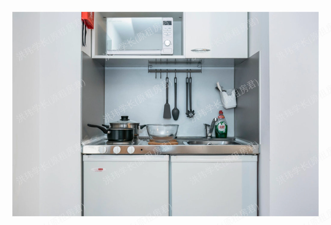 Herbal Hill Studios, 8 Herbal Hill公寓