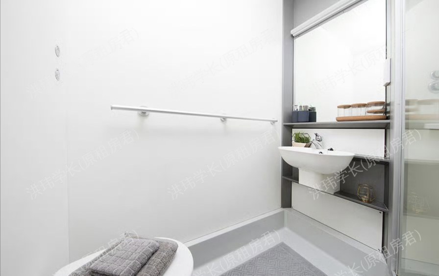 Emily Bowes Court公寓