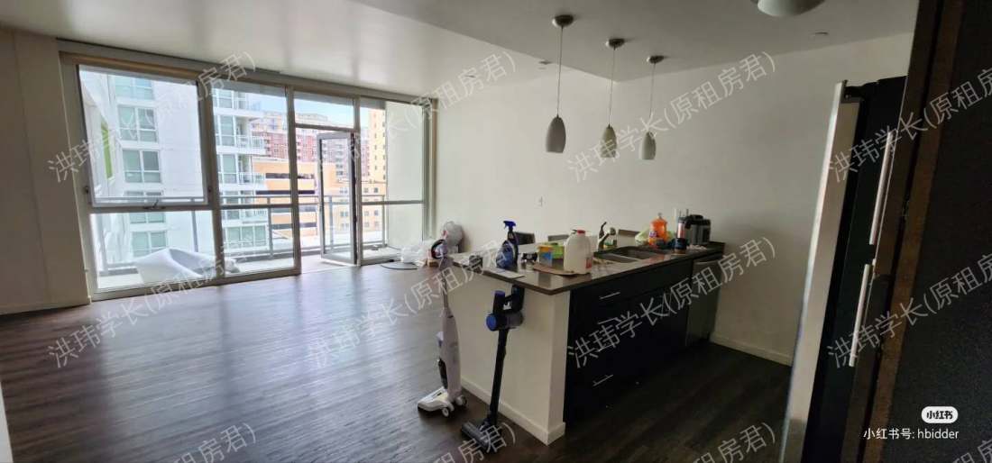 Galaxie High Rise Apartments公寓