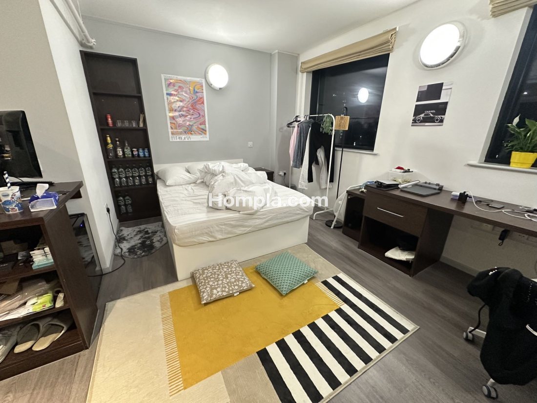 Sky Plaza apartment