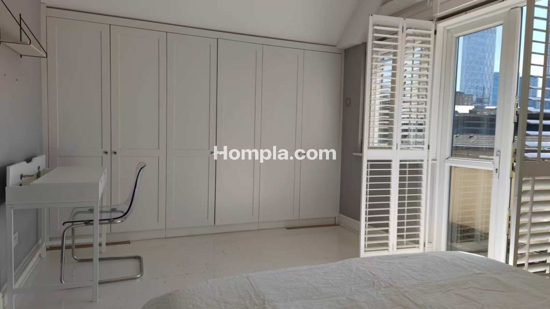 19 Brightlingsea Pl apartment
