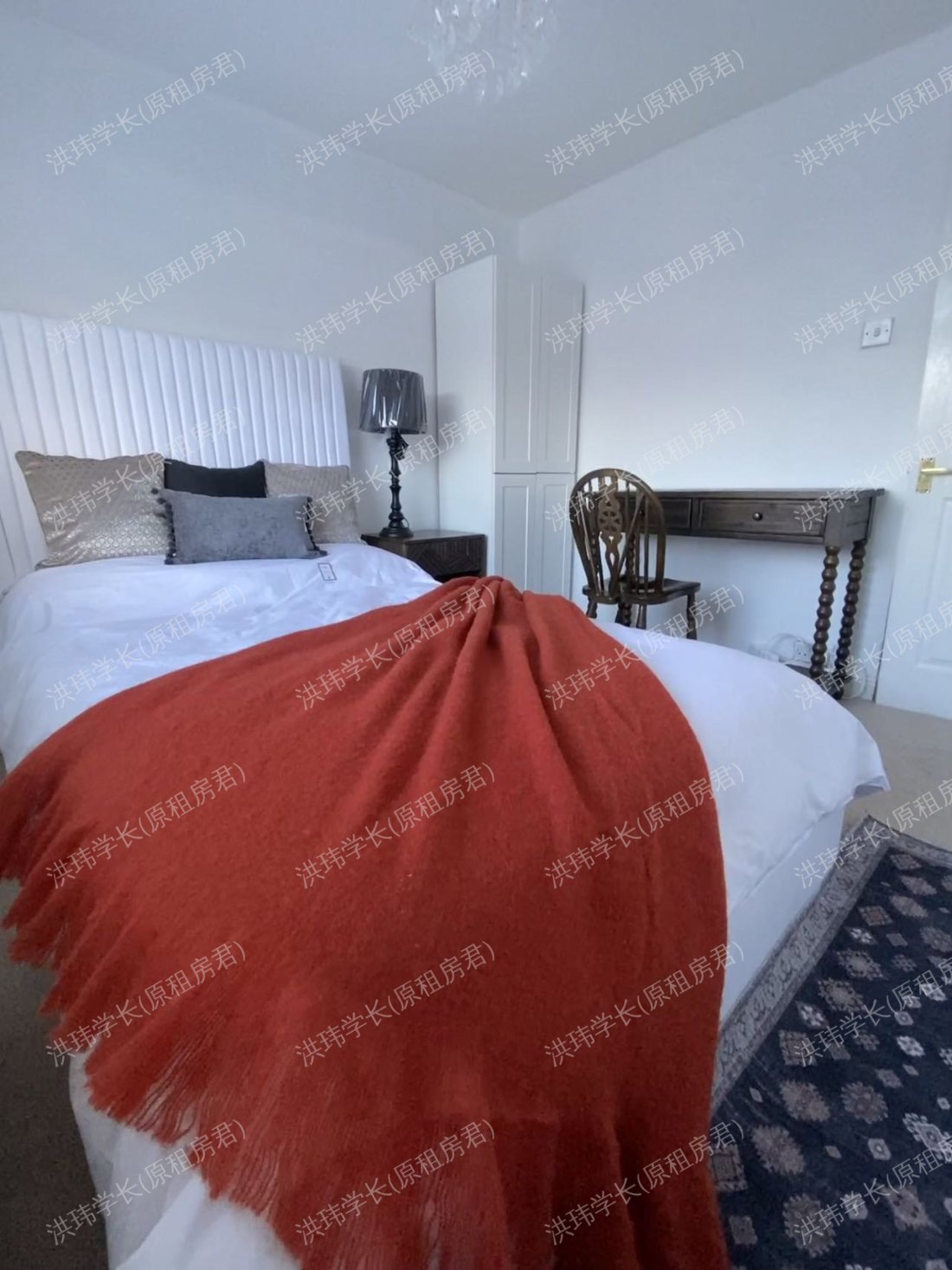 34 Goodyear Crescent公寓