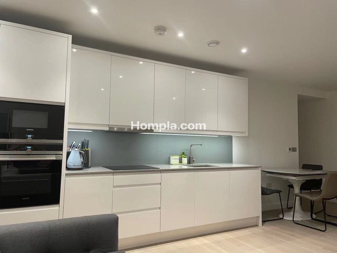 Colindale garden apartment