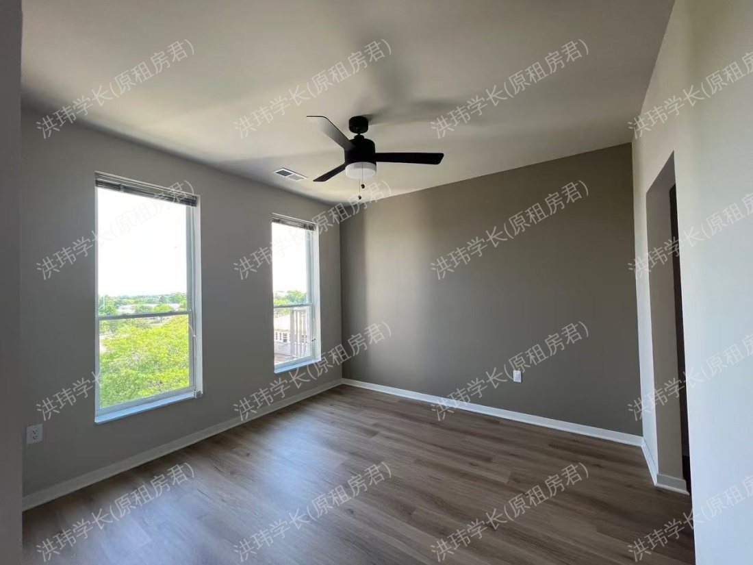 Ochalla Springs公寓