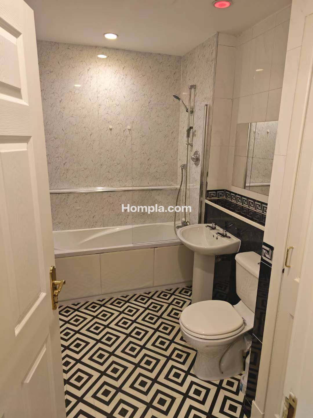 2b1b apartment
