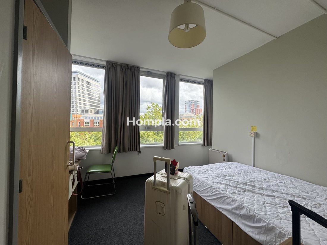 Favell house apartment