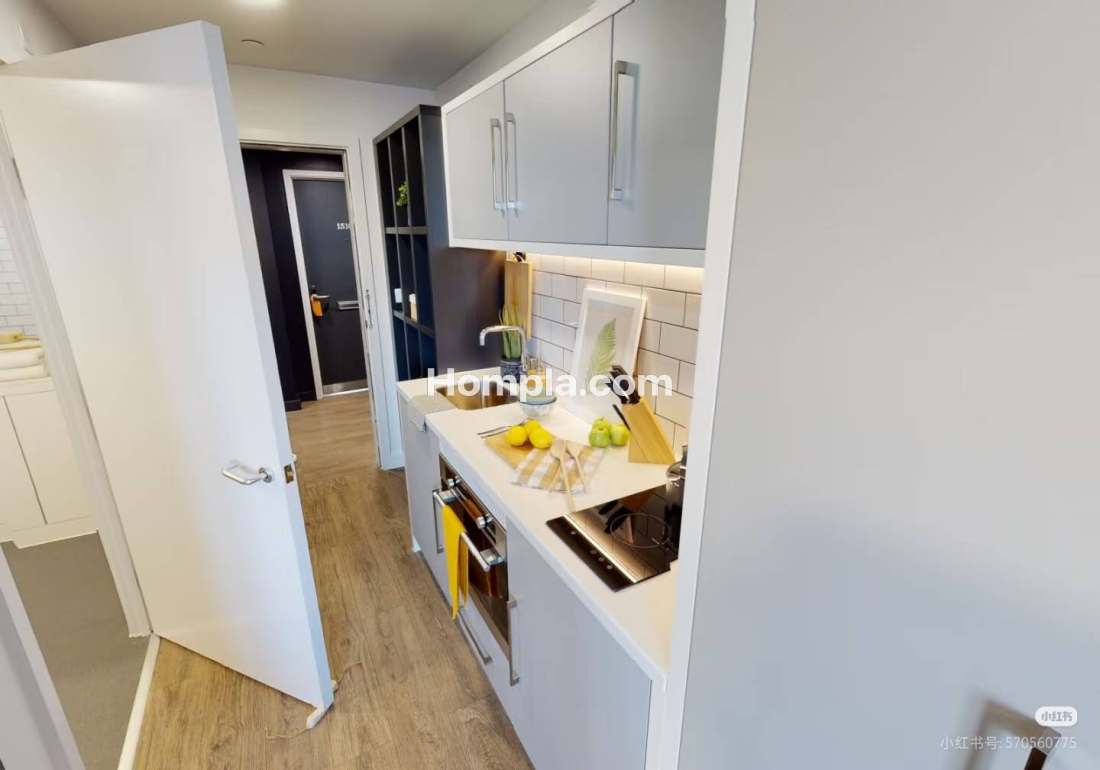 iQ Shoreditch apartment
