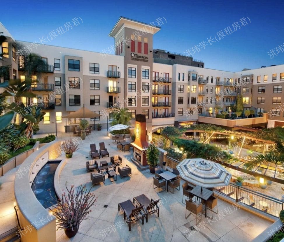 Terraces at Paseo Colorado Apartments公寓