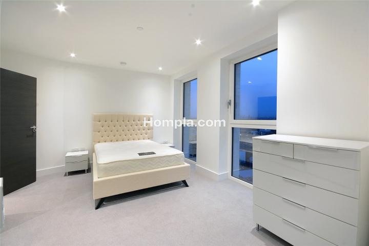 Conquest Tower 120 apartment
