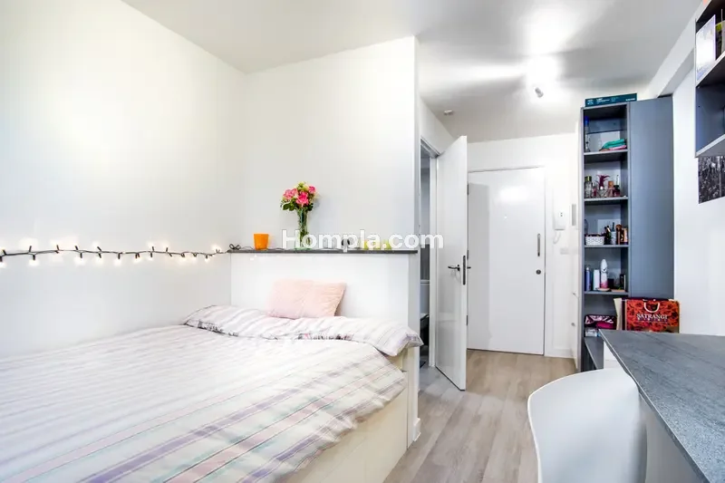 The recording room apartment