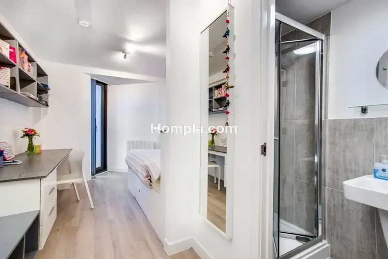 The recording room apartment