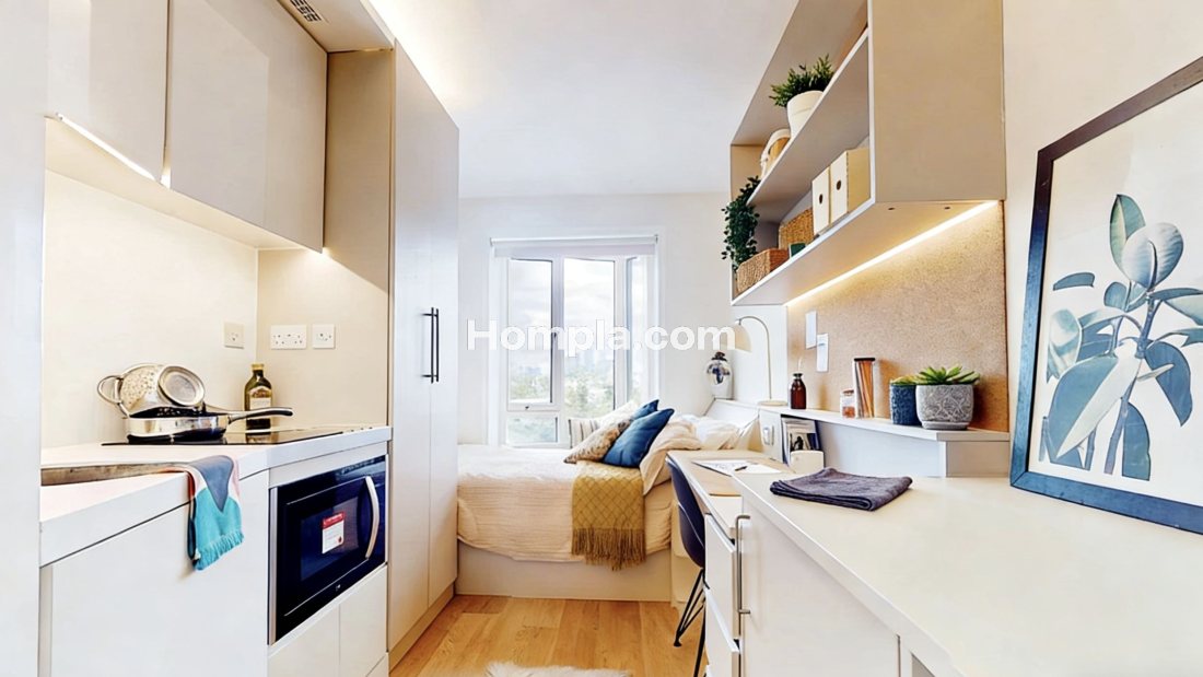 iQ East Court apartment