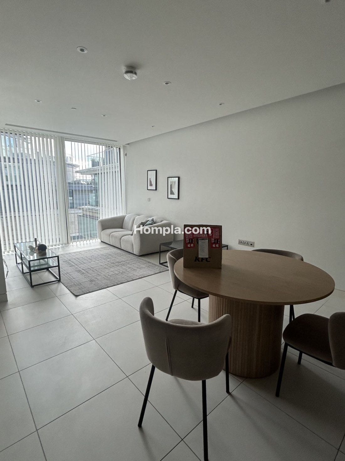 Sugar Quay apartment