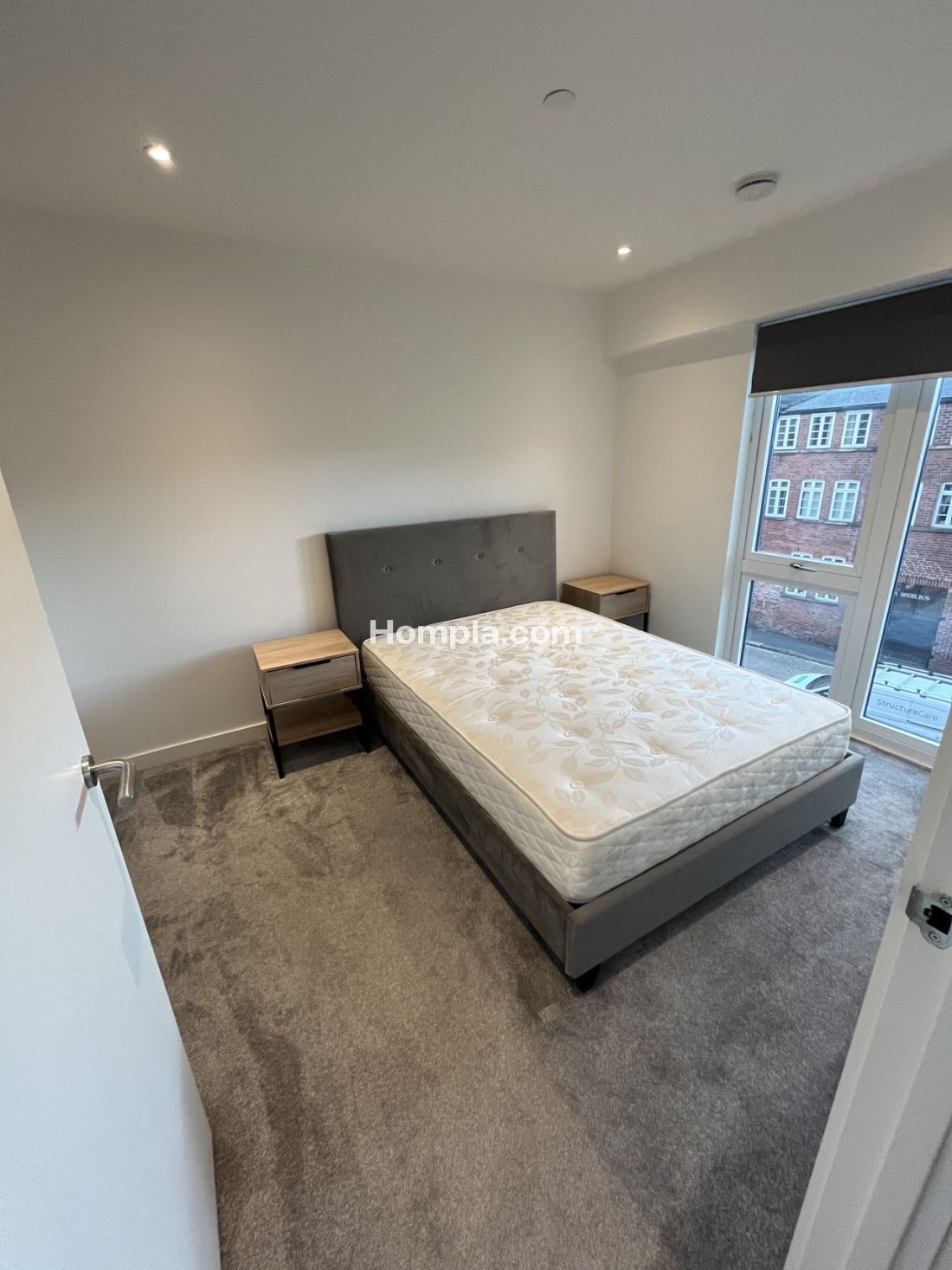 Platform apartment