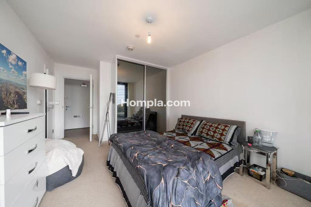 Stratosphere Tower apartment