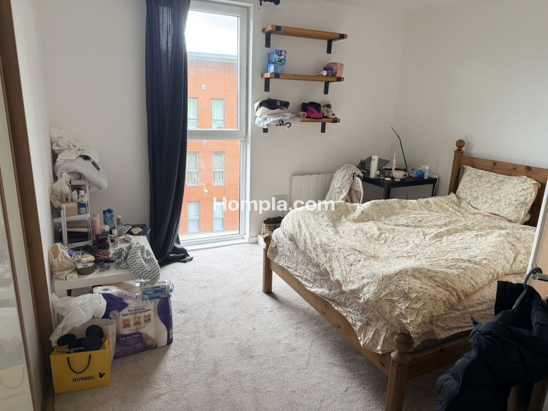 61 Mason Way apartment