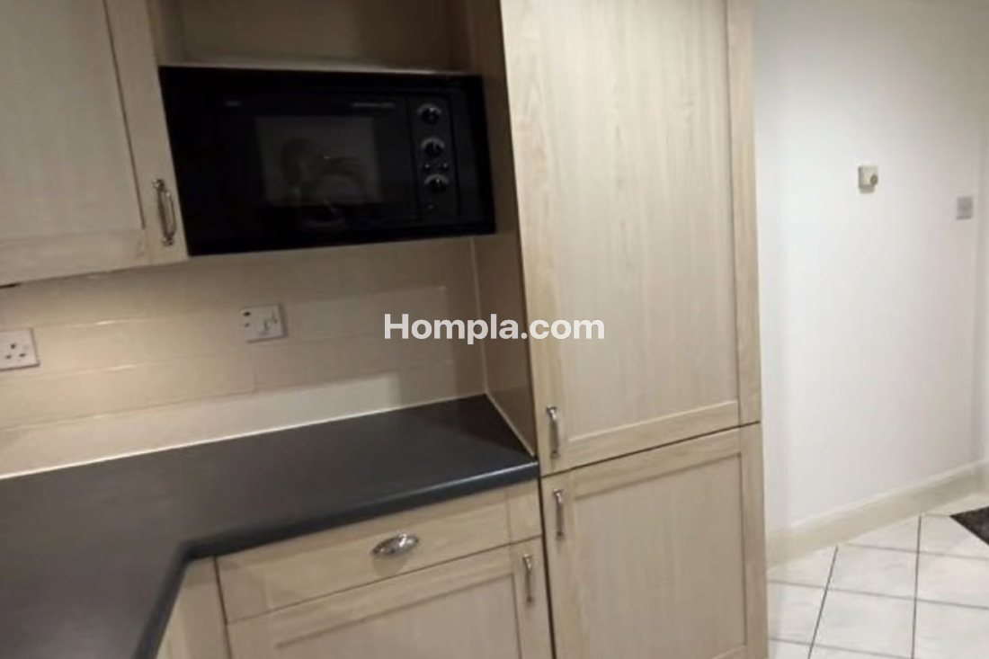 Regency Court apartment