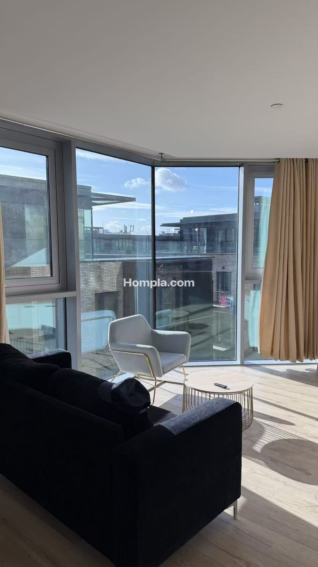 250city road Valencia tower apartment
