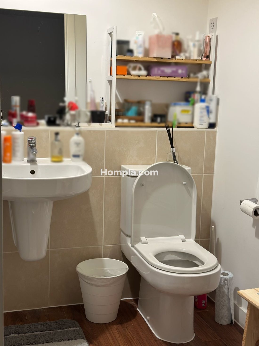 8 Banner Road apartment