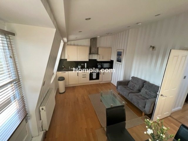 46 Claverton apartment